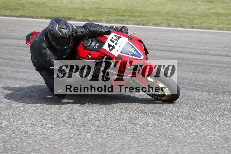 Archiv-2025/07 19.04.2025 Speer Racing ADR/Gruppe gelb/454